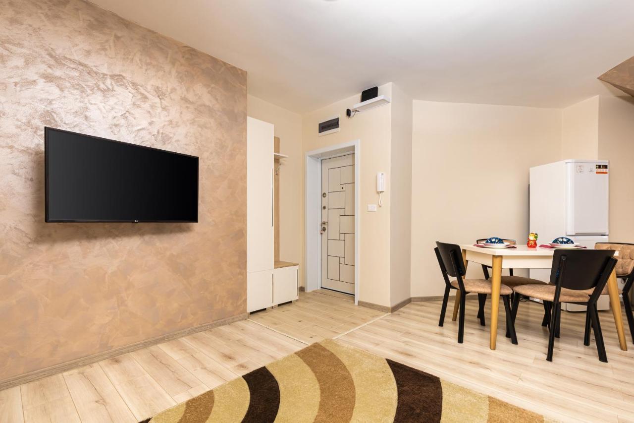 Sunny 1Bd Apartment In Old Town By Flat Mаnager بلوفديف المظهر الخارجي الصورة